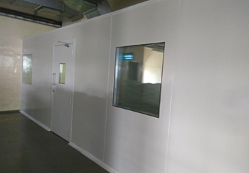 Cleanroom Doors and Viewglass